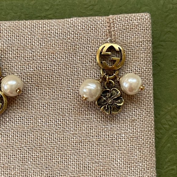 Gucci gold earrings with pearls for pierced ears - Picture 8 of 10